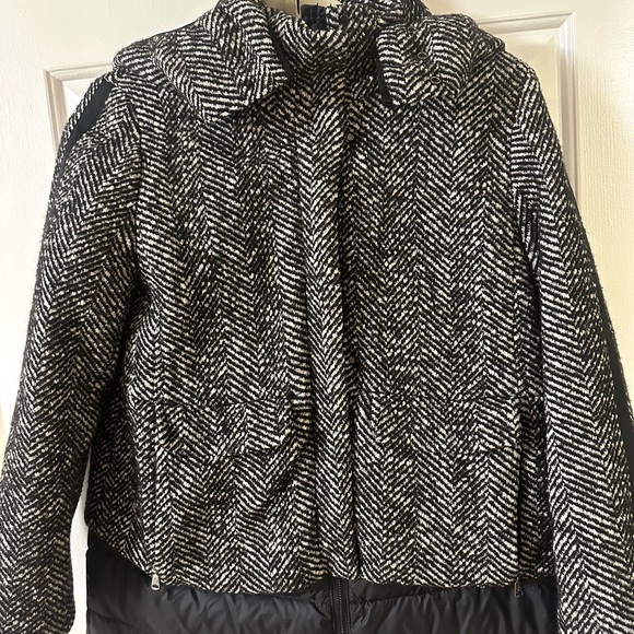 Weekend Max Mara Jackets & Blazers - Max Mara WEEKEND Herringbone Down Jacket